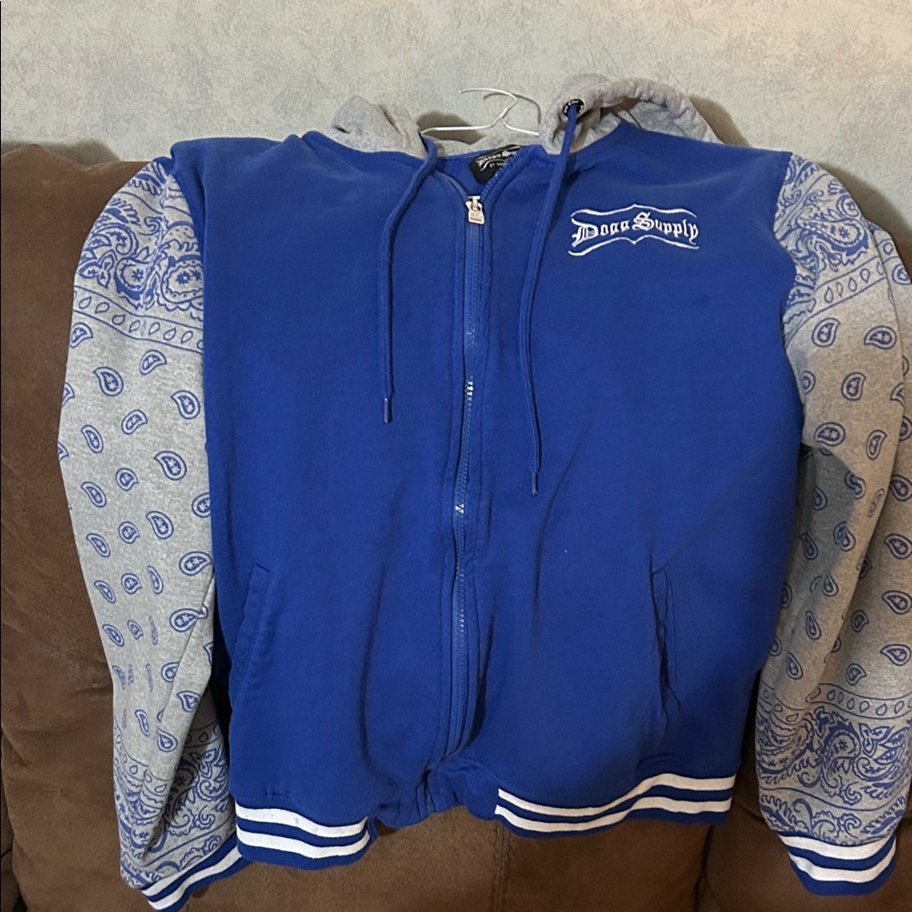 Doggsupply Blue & Gray Hooded Lightweight Jacket